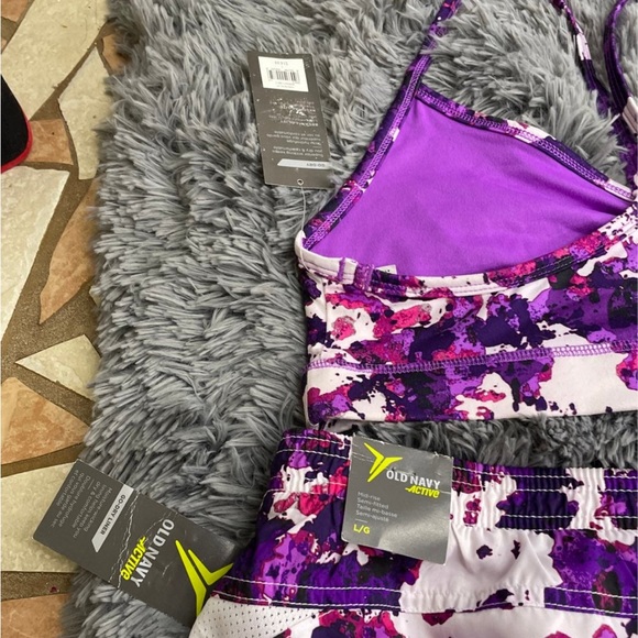 old navy workout set - Picture 3 of 4